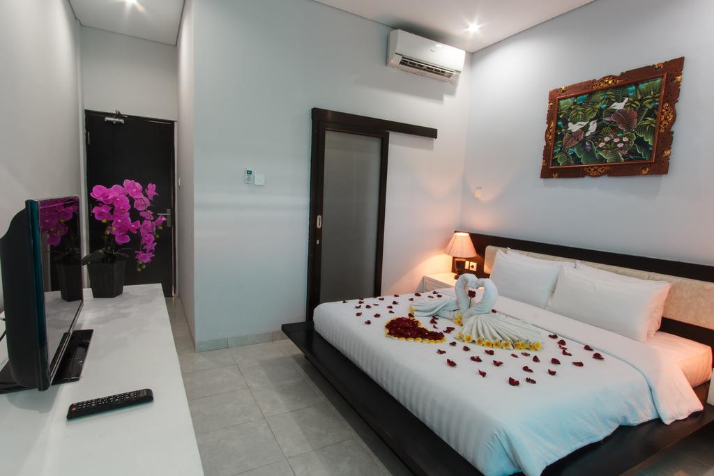 Rabasta Mahayana Kuta Hotel Bali Esterno foto