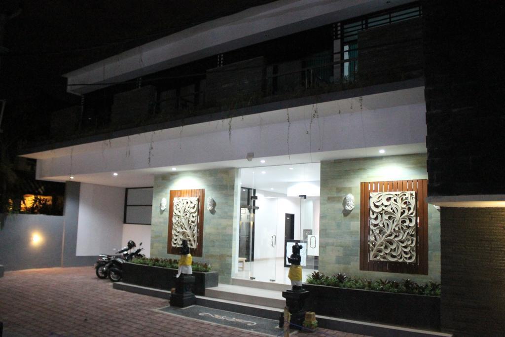Rabasta Mahayana Kuta Hotel Bali Esterno foto