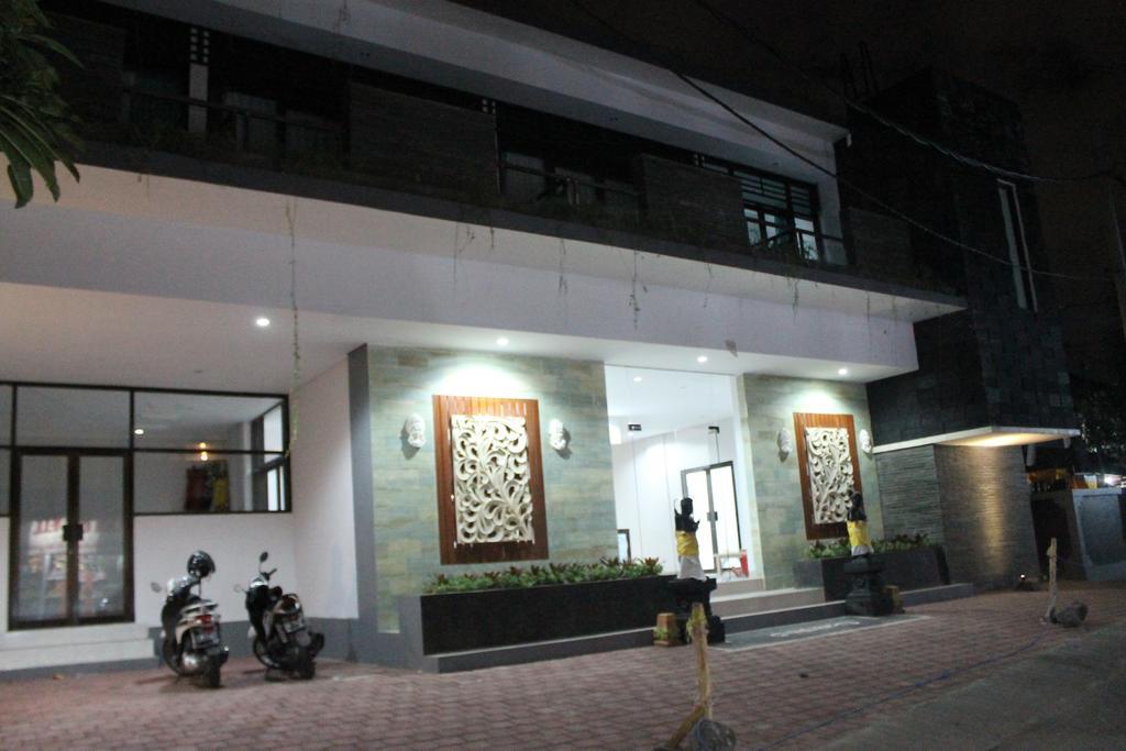 Rabasta Mahayana Kuta Hotel Bali Esterno foto